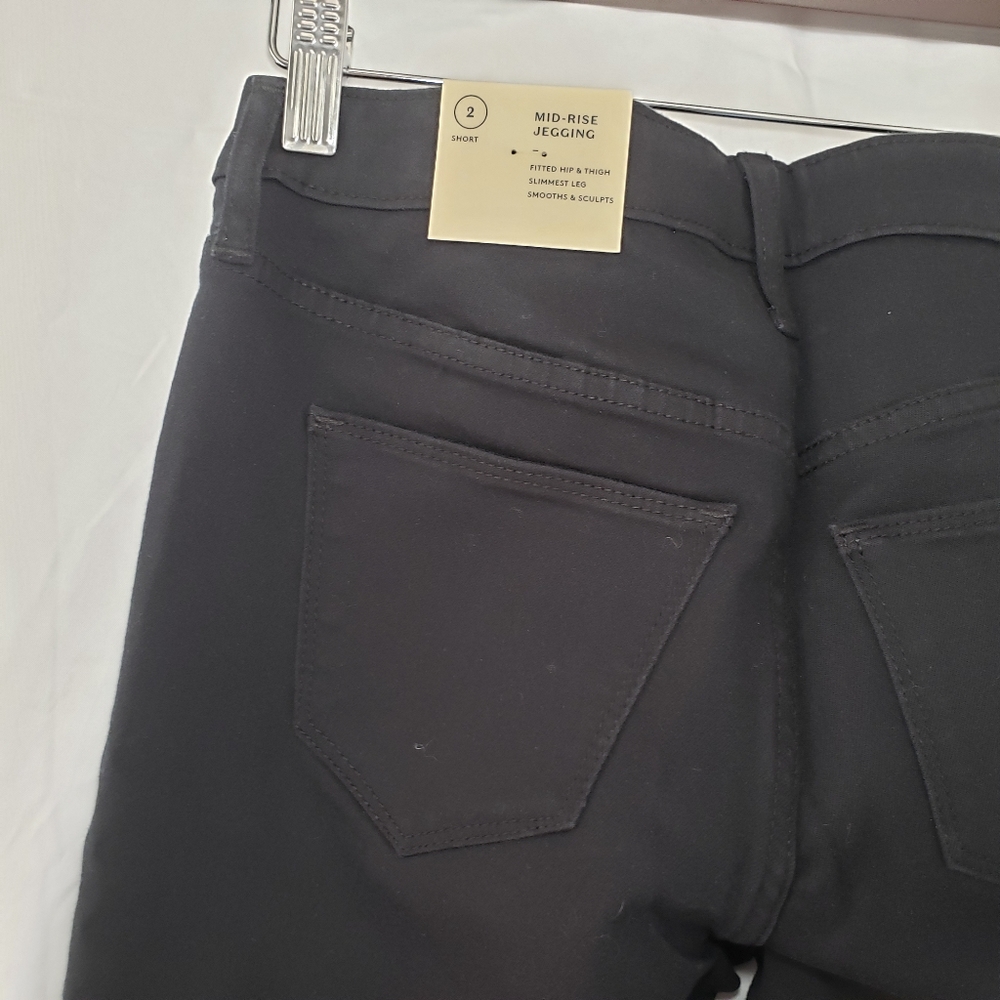 NWT!! Black Mid-Rise Leggings